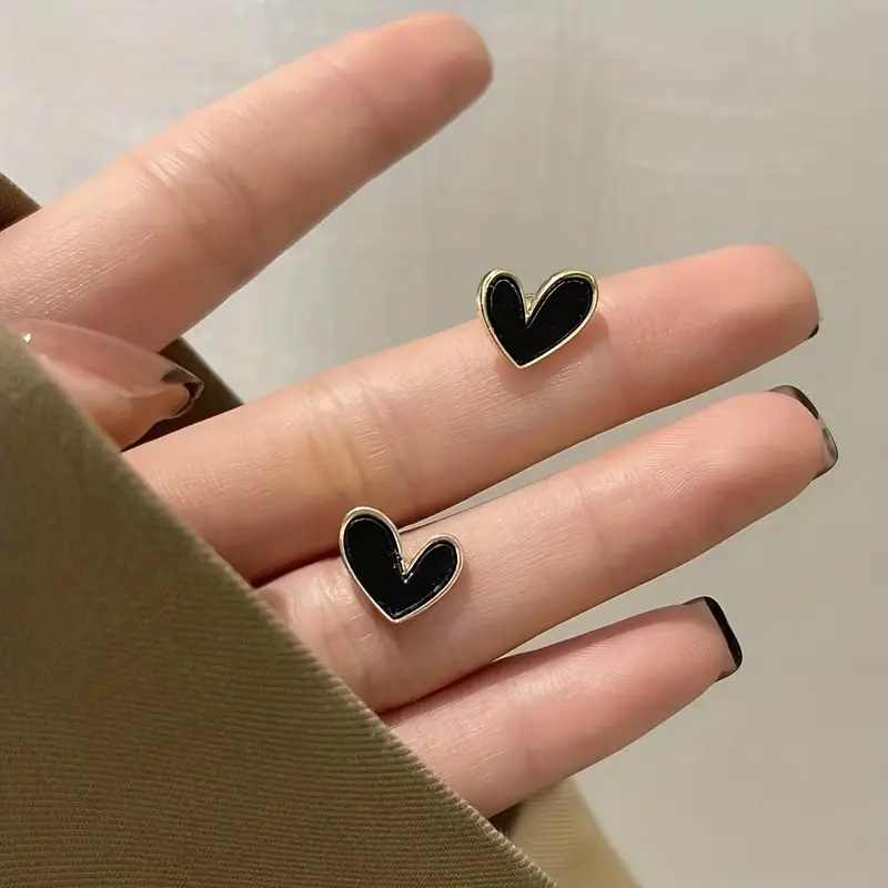 6 Stylish Women's Earrings Set with Hypoallergenic Studs
